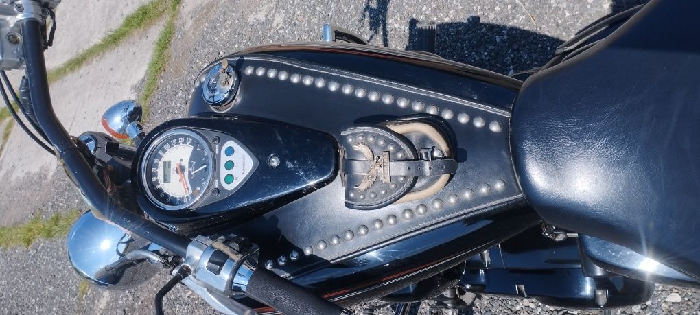 Kawasaki Vulcan 900 custom