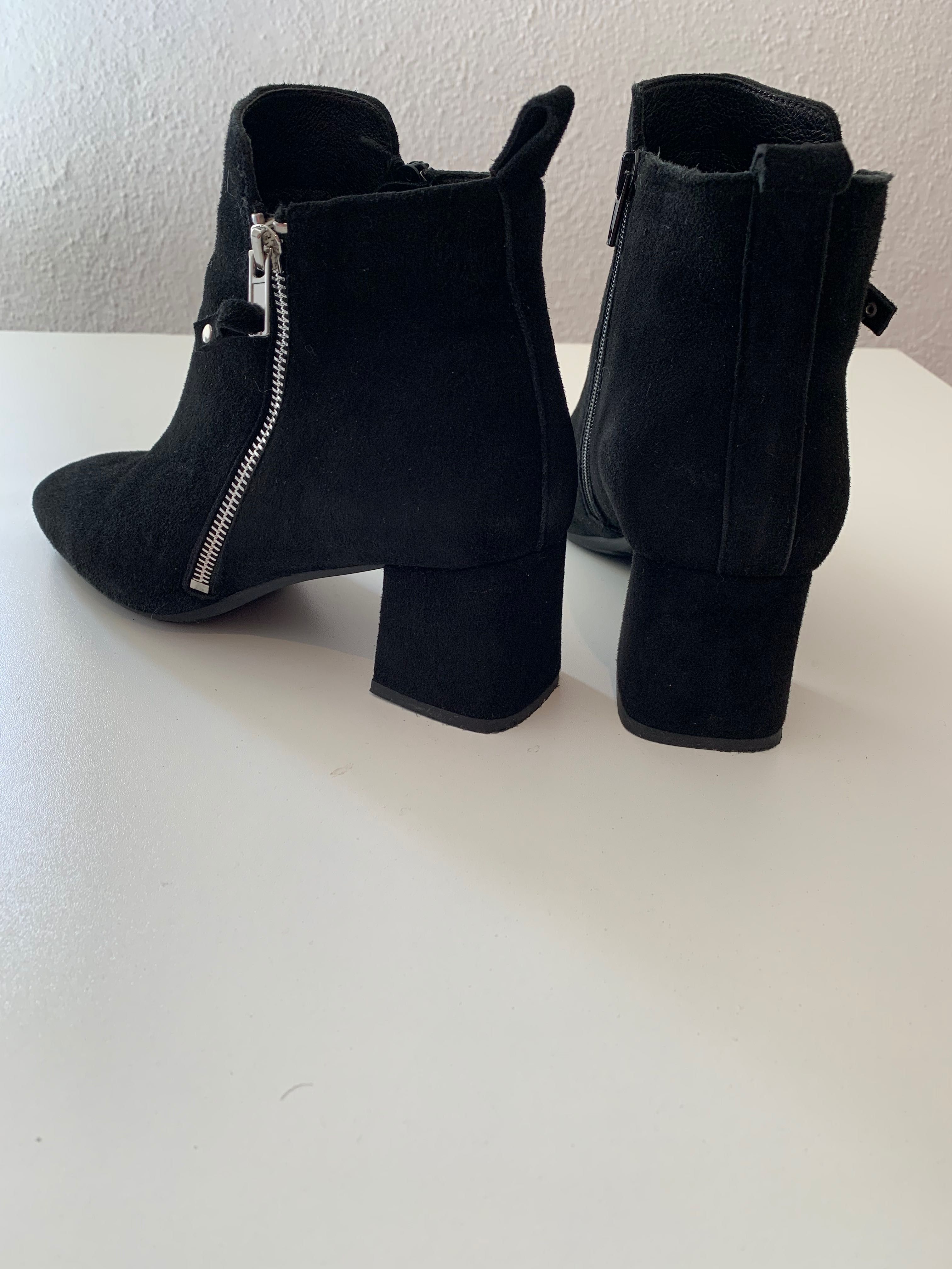 Botas Pretas Zendra 40