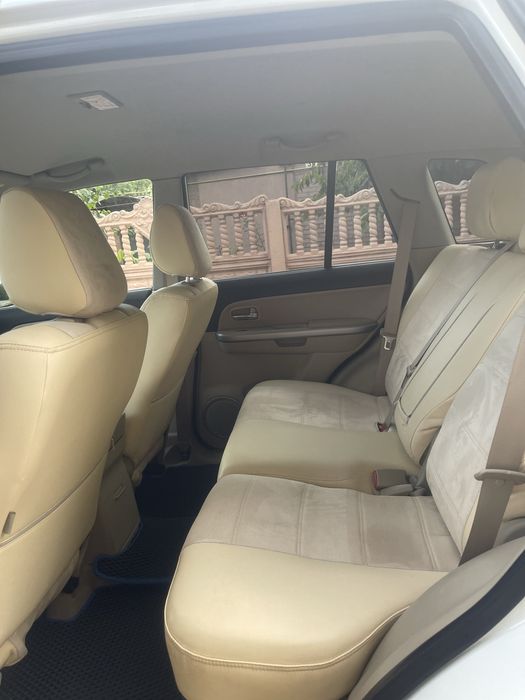 Продам свій Suzuki Grand Vitara
