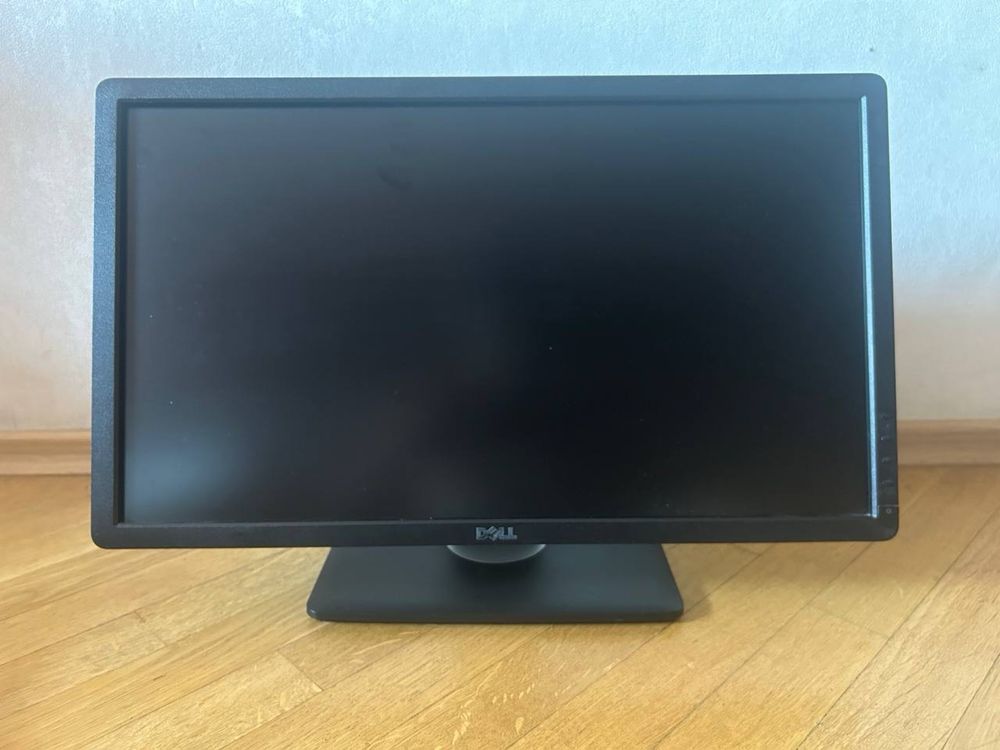 Монітор Dell U2312HMt