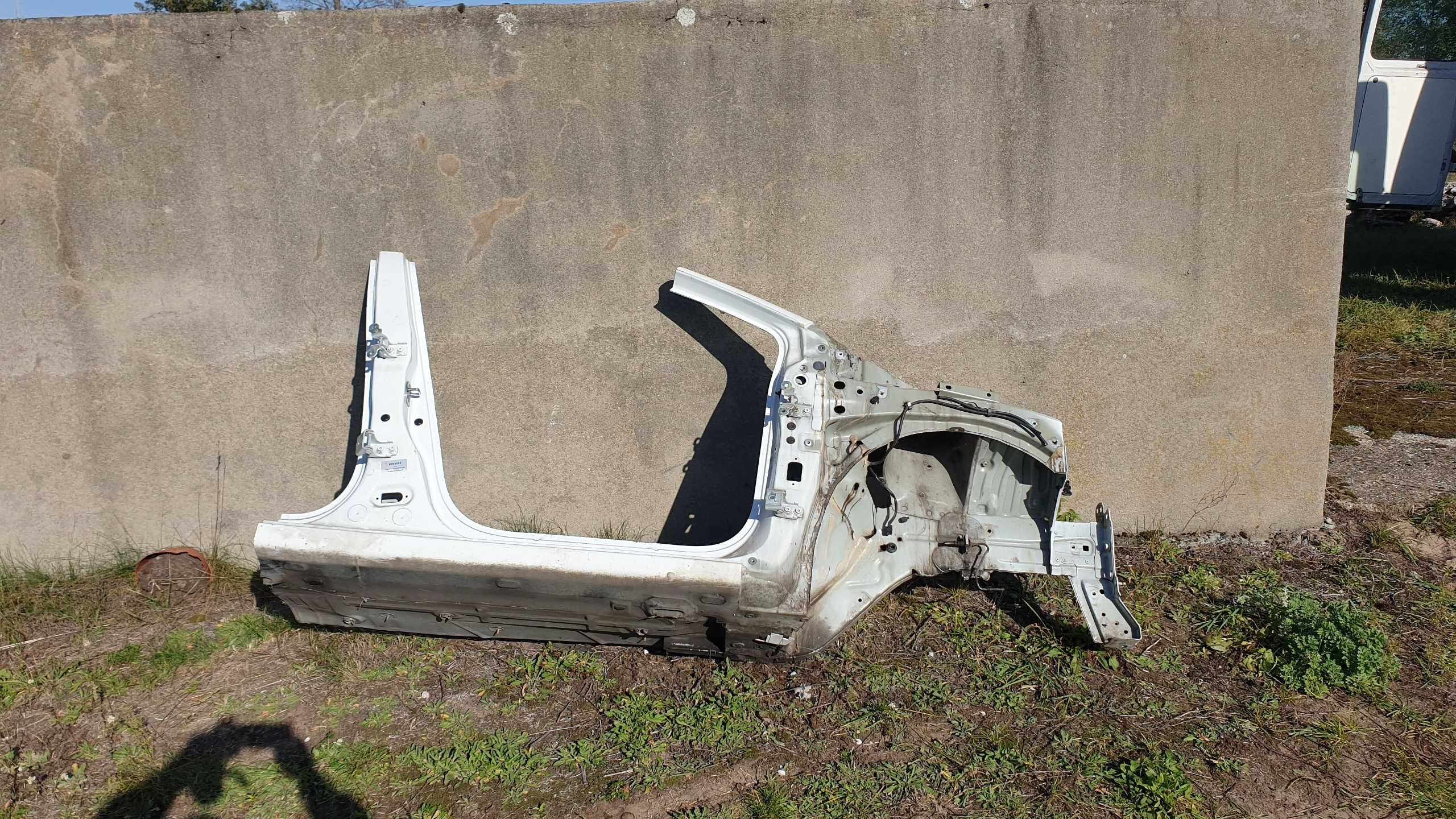 Renault clio IV 4 IV ćwiartka podłużnica prawa próg prawy przód OV 369