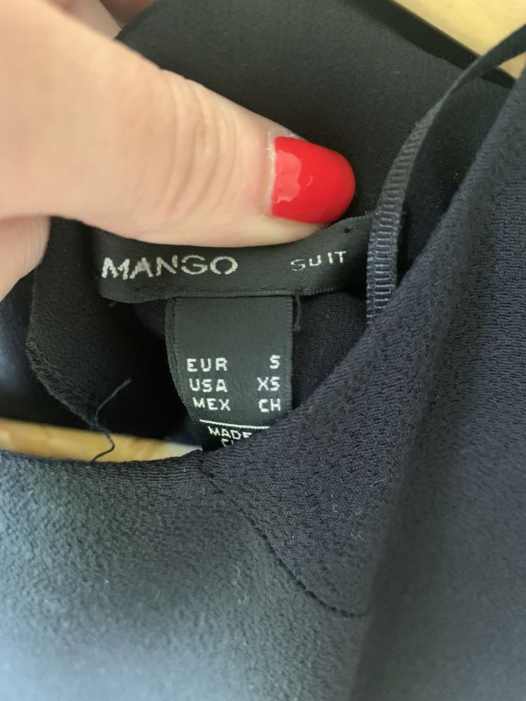 Vestidos pretos da Mango tamanho S