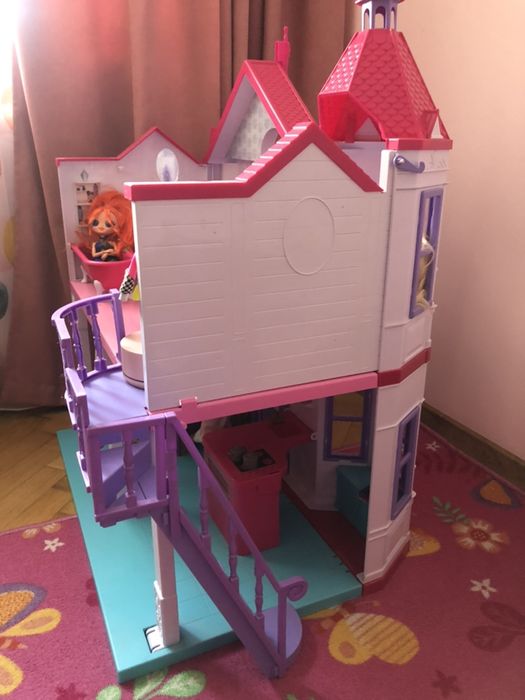 Будинок, будиночок для ляльок