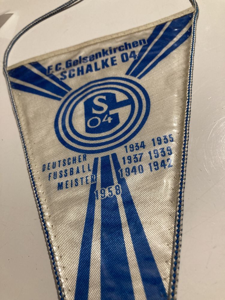 Proporczyk Schalke Gelsenkirchen z 1958 roku