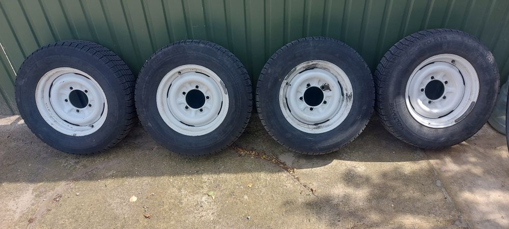 Продам Колёса на ниву волгу.