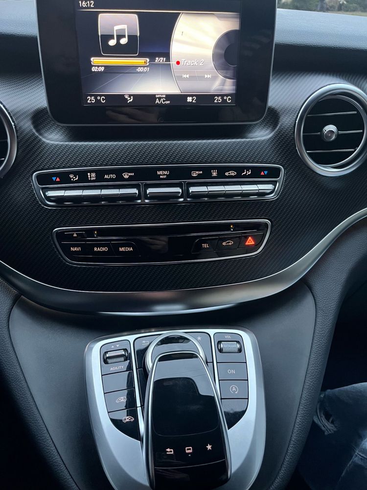 Mercedes-benz v-class