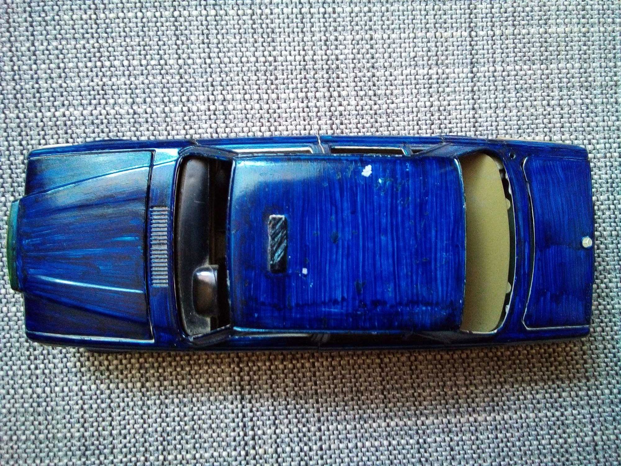 Mercedes 450 SEL - model auta burago, skala 1/24