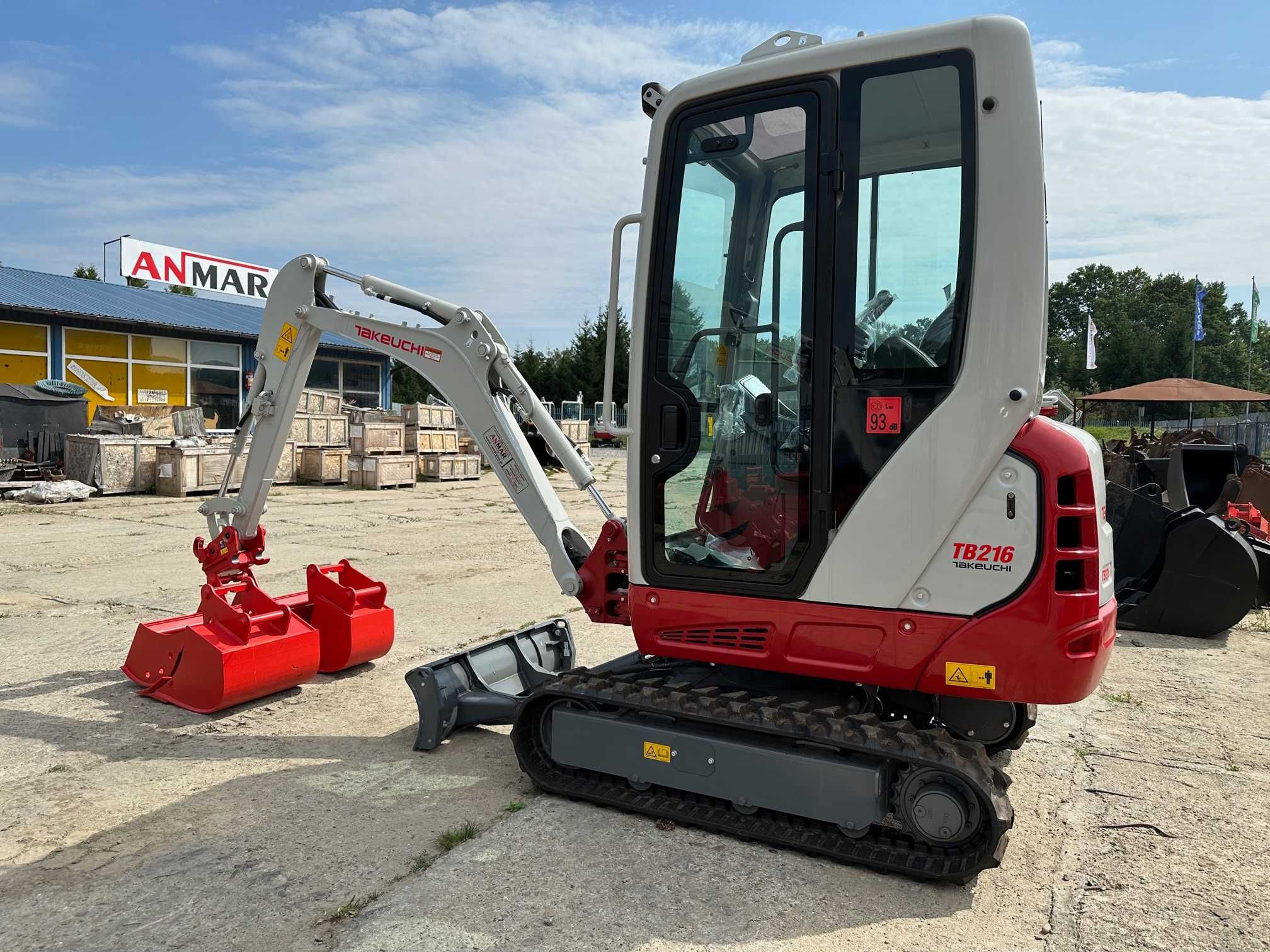 Nowa japońska minikoparka Takeuchi TB216 kubota yanmar wacker