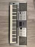 Keyboard Yamaha psr e403