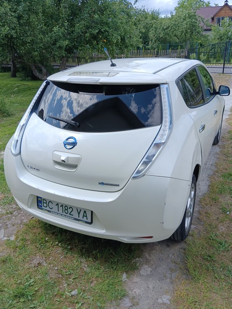 Nissan Leaf 2013