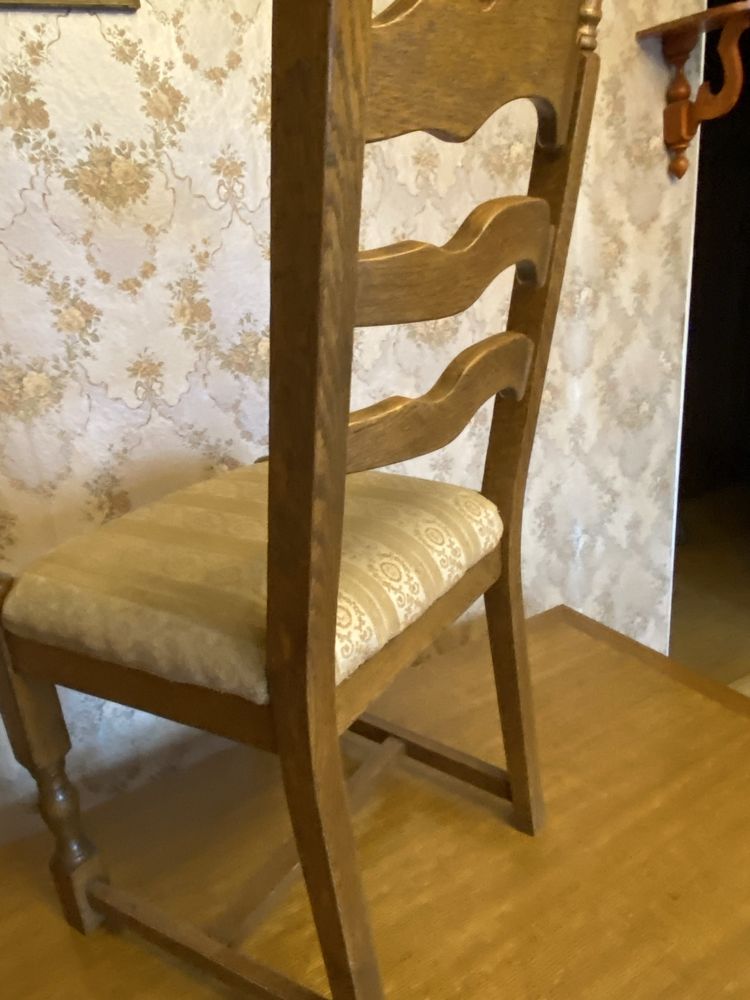 Stół dembowy 6 krzeseł