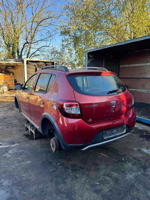 Разборка Дачія Сандеро II Степвей Dacia Sandero