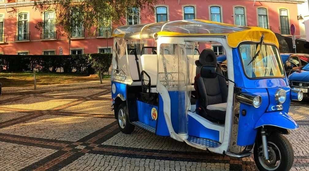 Tuk Tuk Factory Limo