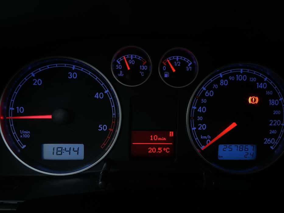 Volkswagen Passat 1.9 TDI PD 130 (257.000 Kms)