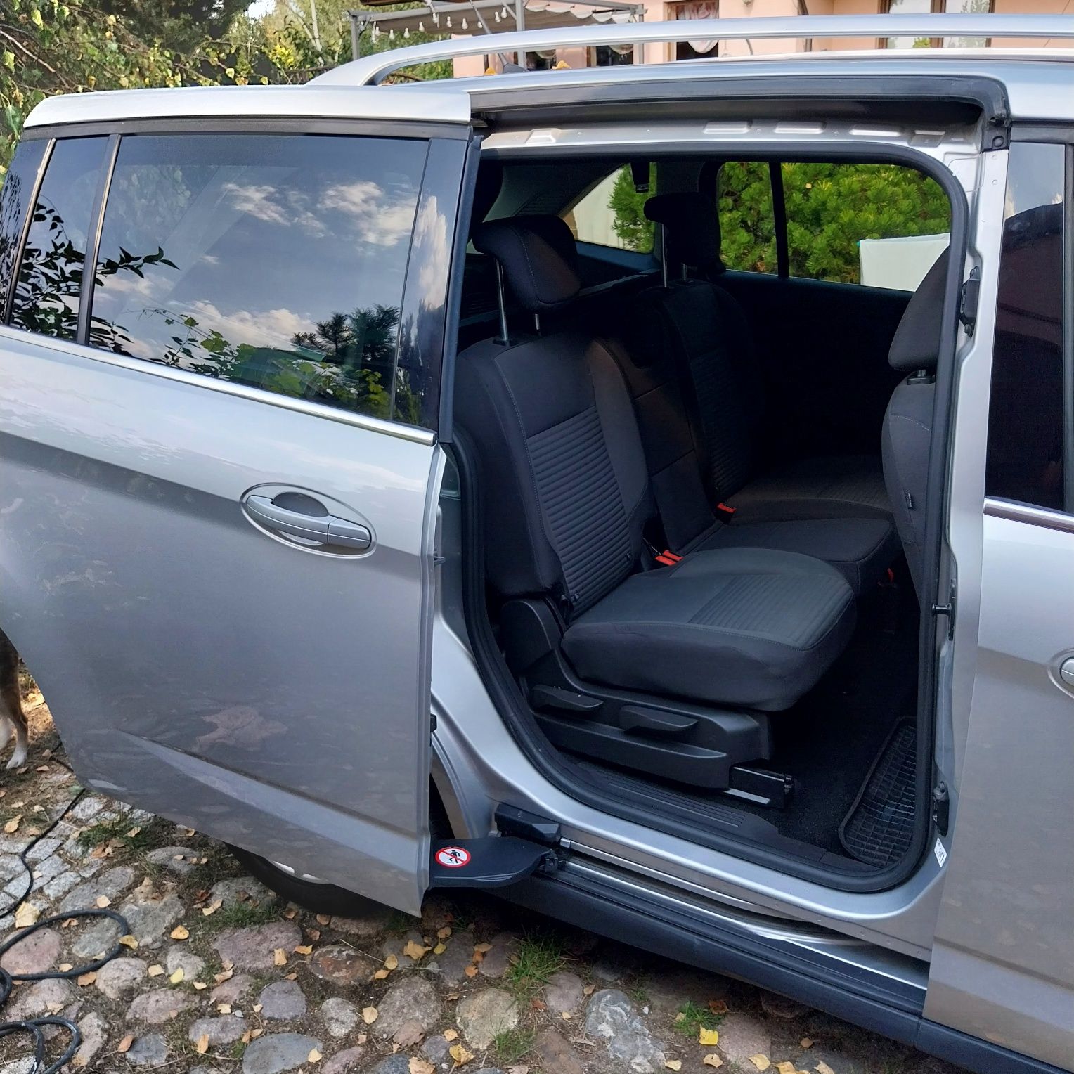 Ford grand cmax  1.0 ecoboost