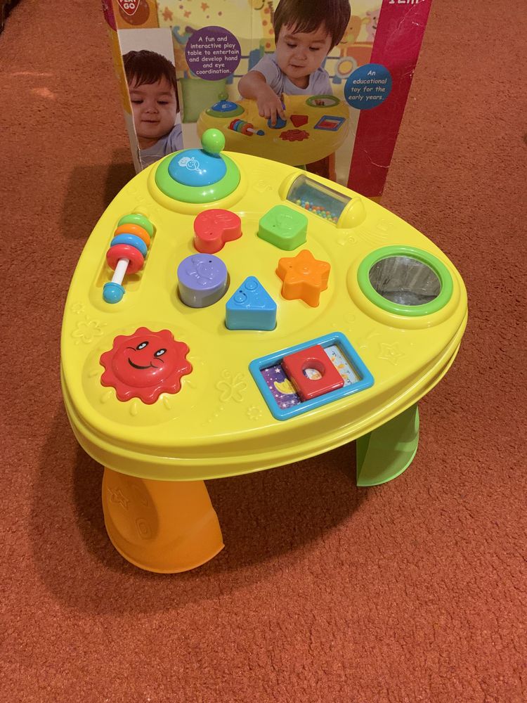 Столик розвиваючий дитячий Play Go