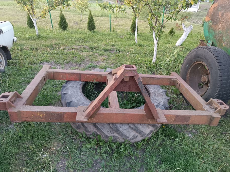 Продам раму  плоско реза в хорошому стані