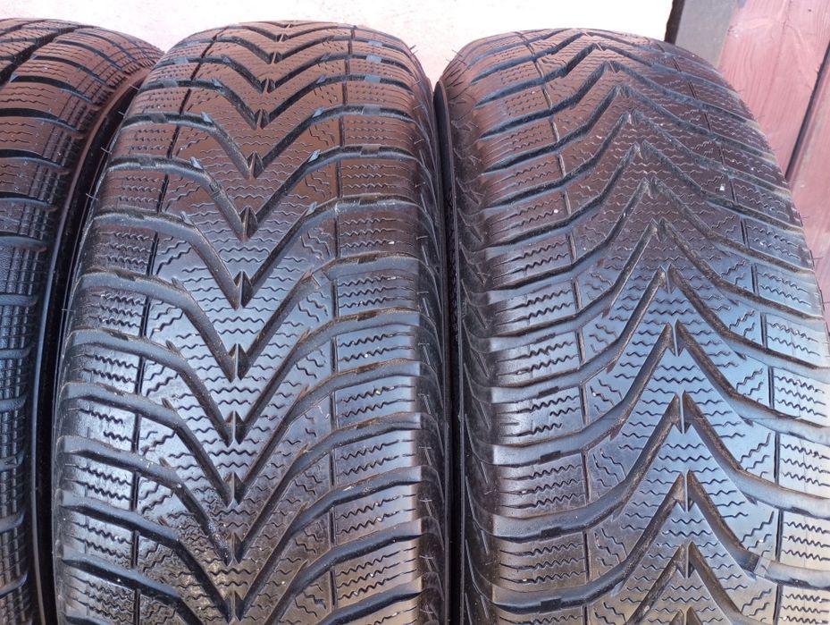 Opony 175/70 14" Vredestein 2022 Rok Zimowe