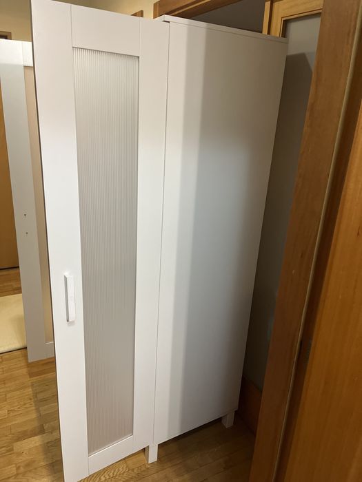 Armario branco otimo estado