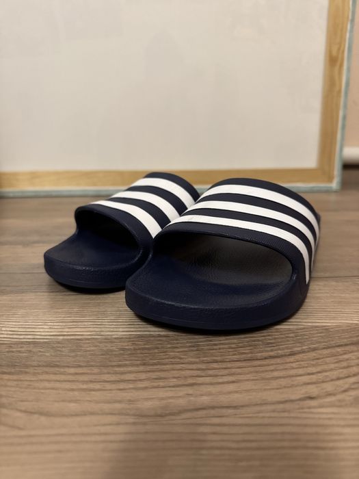 НОВІ оригінальні шльопанці Adidas