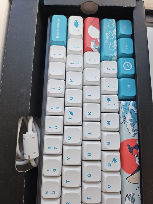 Klawiatura z motywem morza