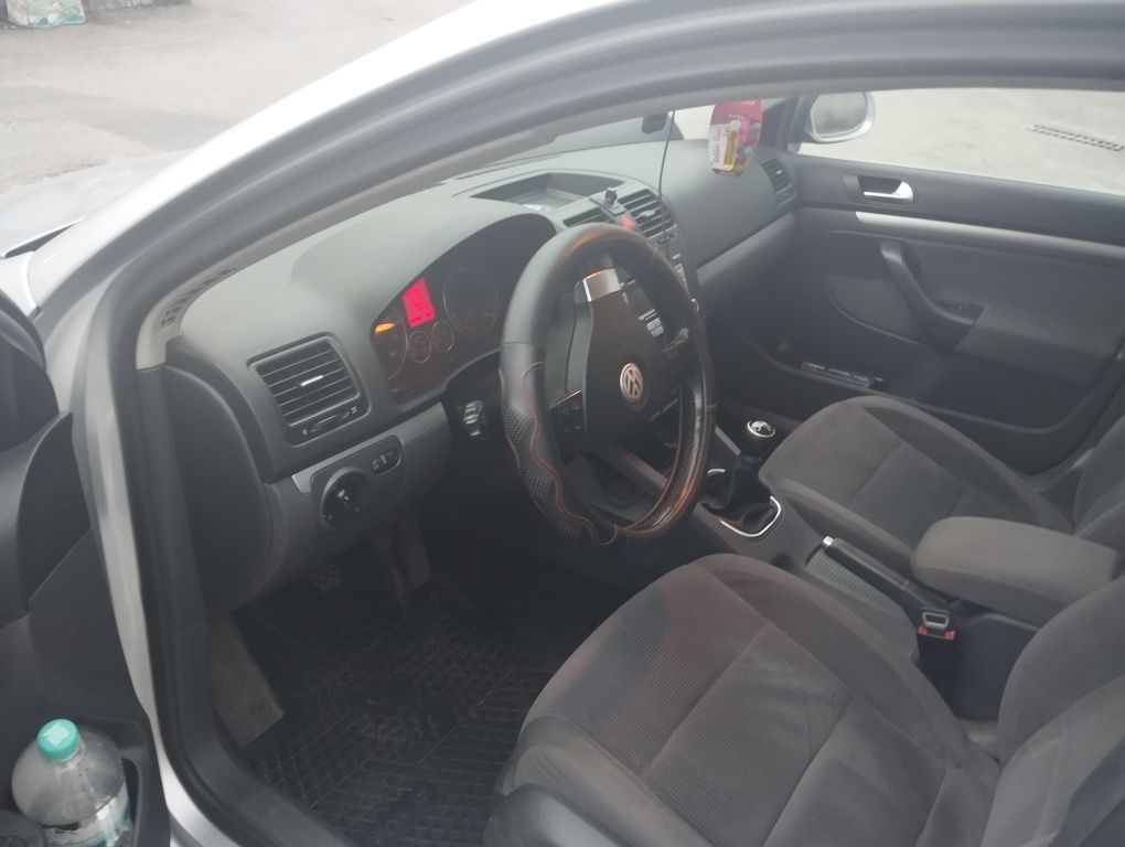 Продам vw golf 1,4