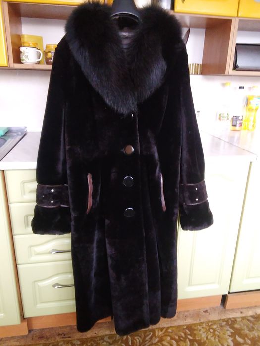 Продам шубу та пальто жіноче