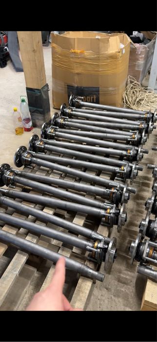 Піввісь полуось спрінтер Sprinter тонка товста засверлена W906 W907