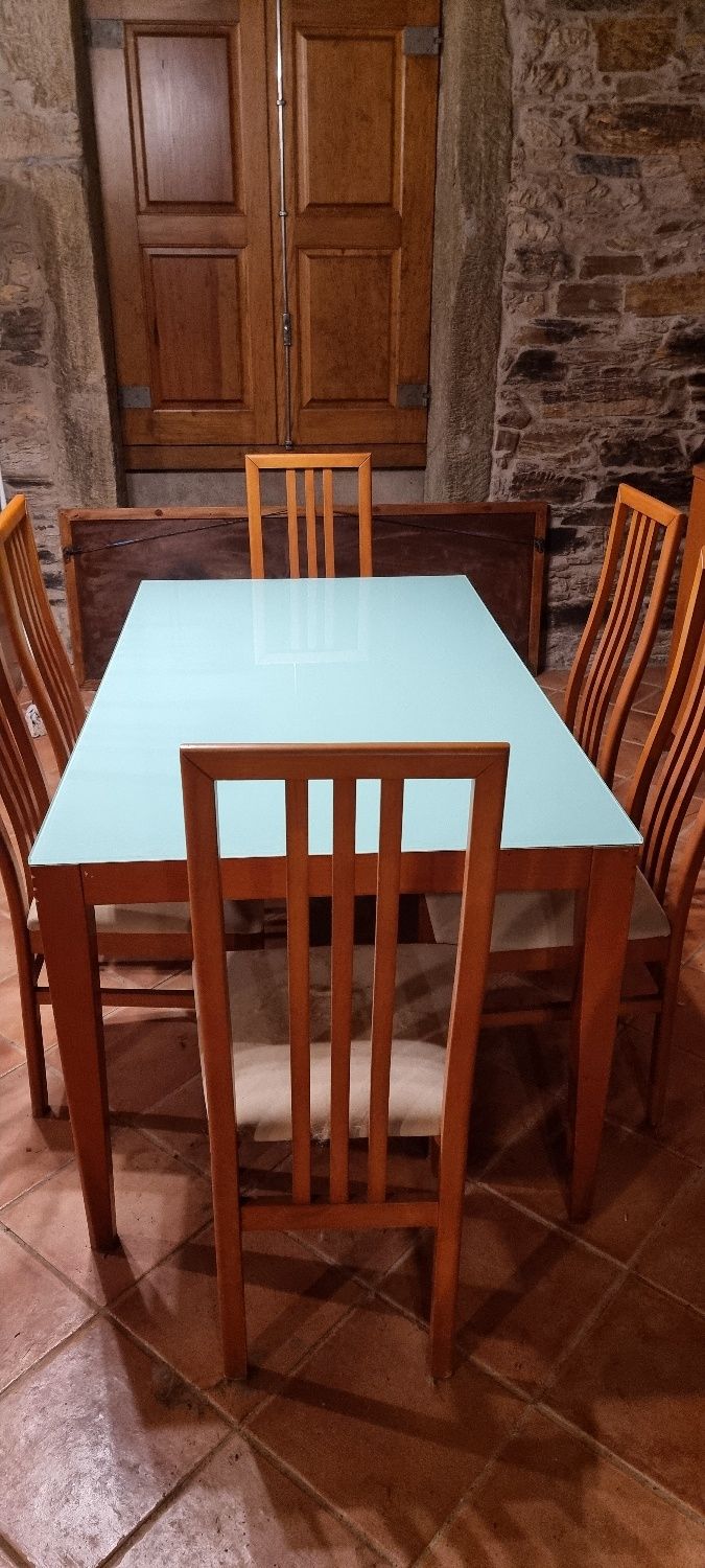 Mesa de Jantar em Vidro