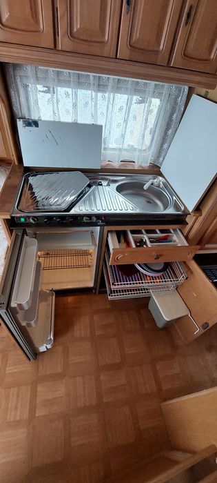 прицеп дача караван кемпінг будинок на колесах