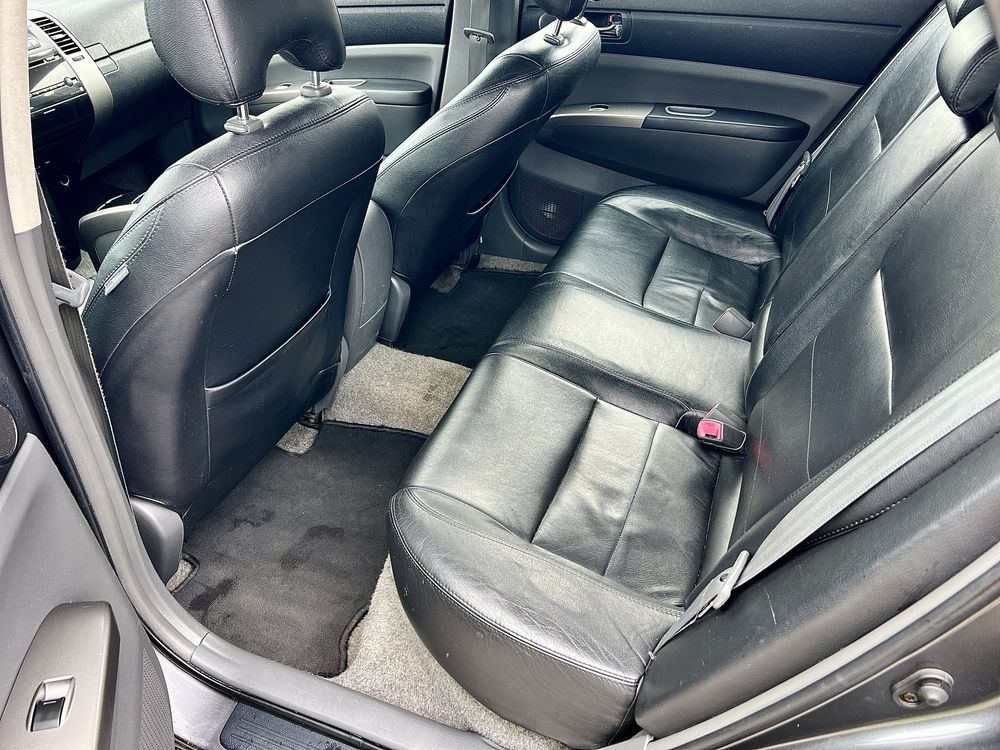 Samochód do Wynajęcia Wynajem Aut pod cele osobiste Prius Automat