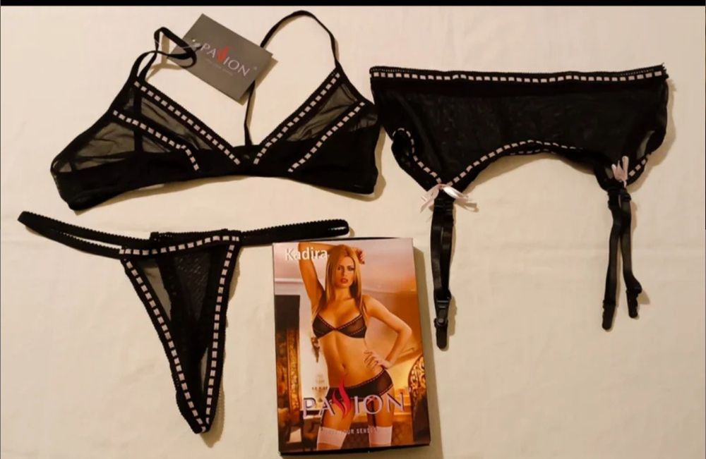 Conjunto lingerie com ligueiro. Novo. S/M