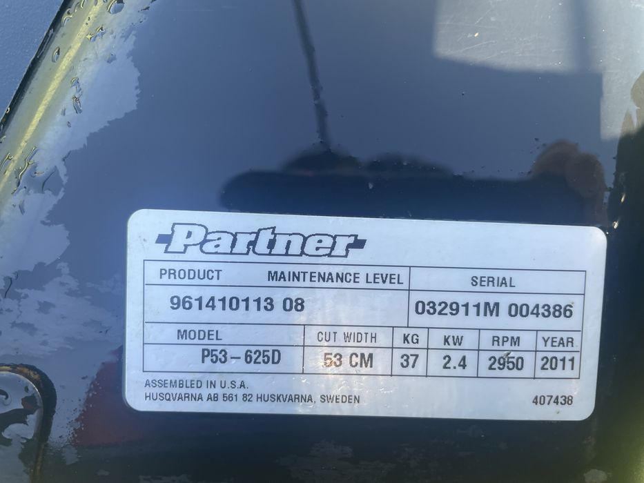 Kosiarna spalinowa Partner 2,4KW