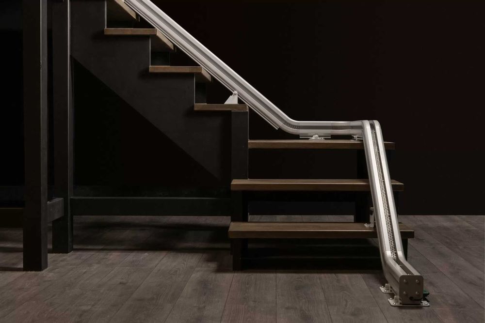 Krzesło schodowe/ winda schodowa udźwig do 145 kg Tor prosty i skrętny