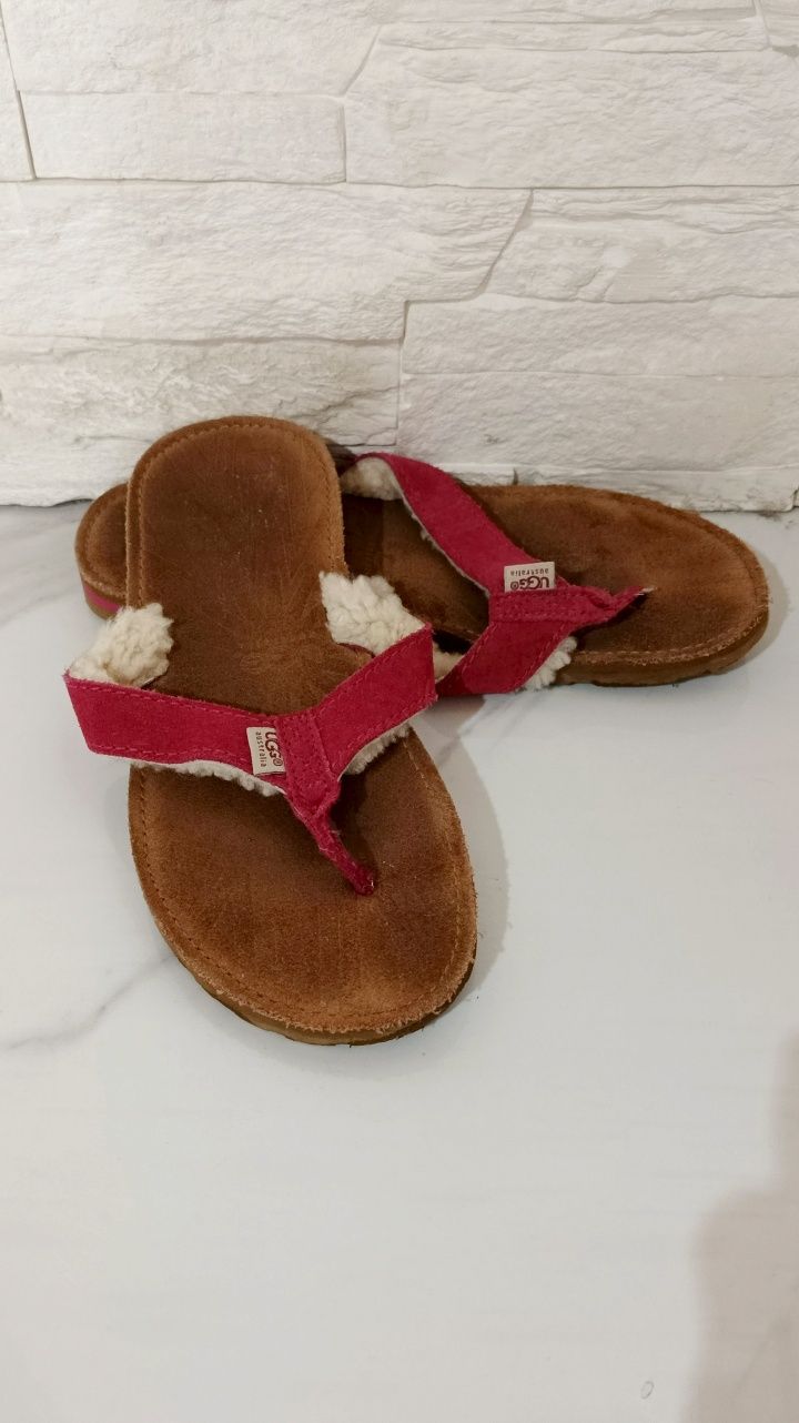 Klapki damskie UGG 38