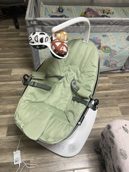 Продається колисальний центр 4moms MamaRoo 5.0