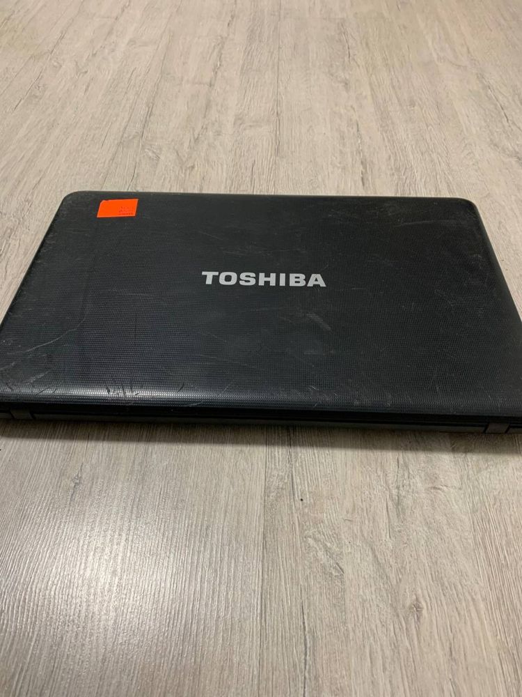 Ноутбук Toshiba Satellite c870d-119