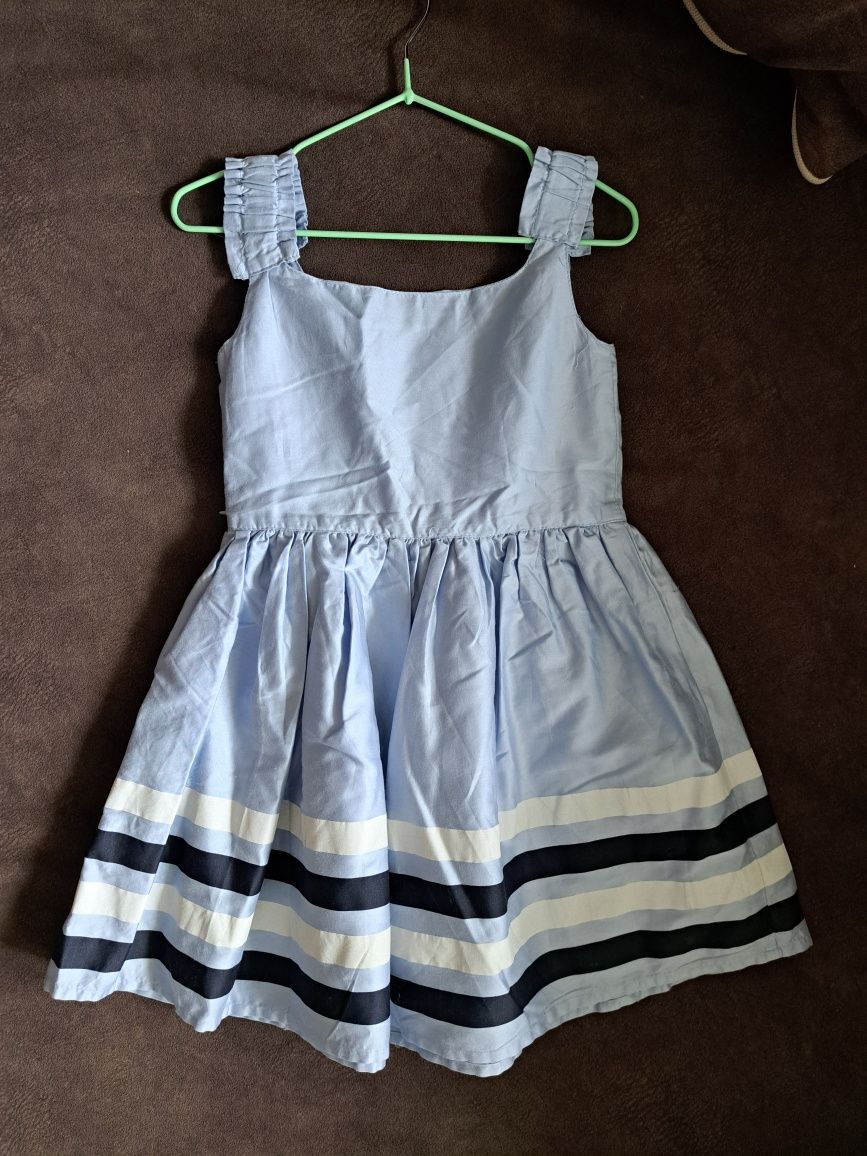 Elegancka błękitna sukienka rozm. 104 Max & Mia