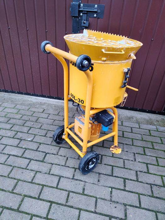 Mieszalnik,betoniarka SOROTO 40l