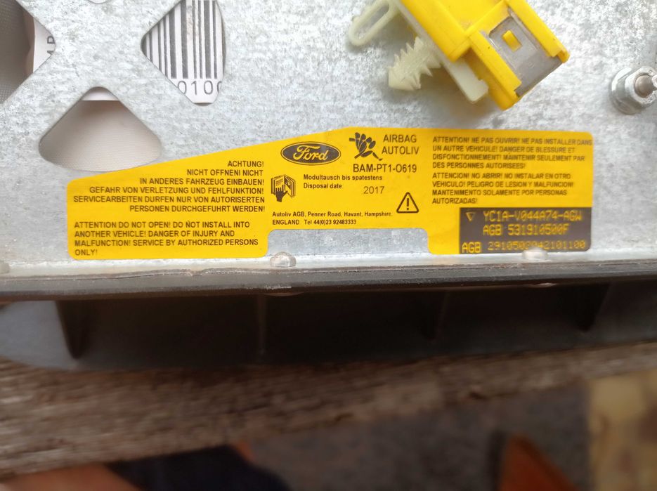 Подушка безпеки на Ford transit