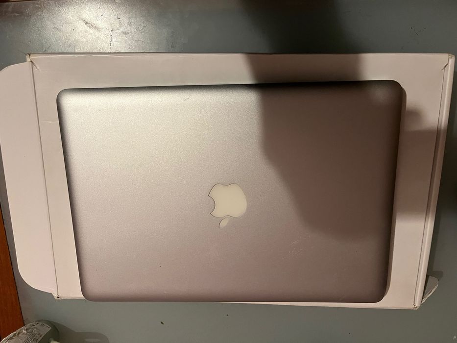 Macbook pro i5 13’