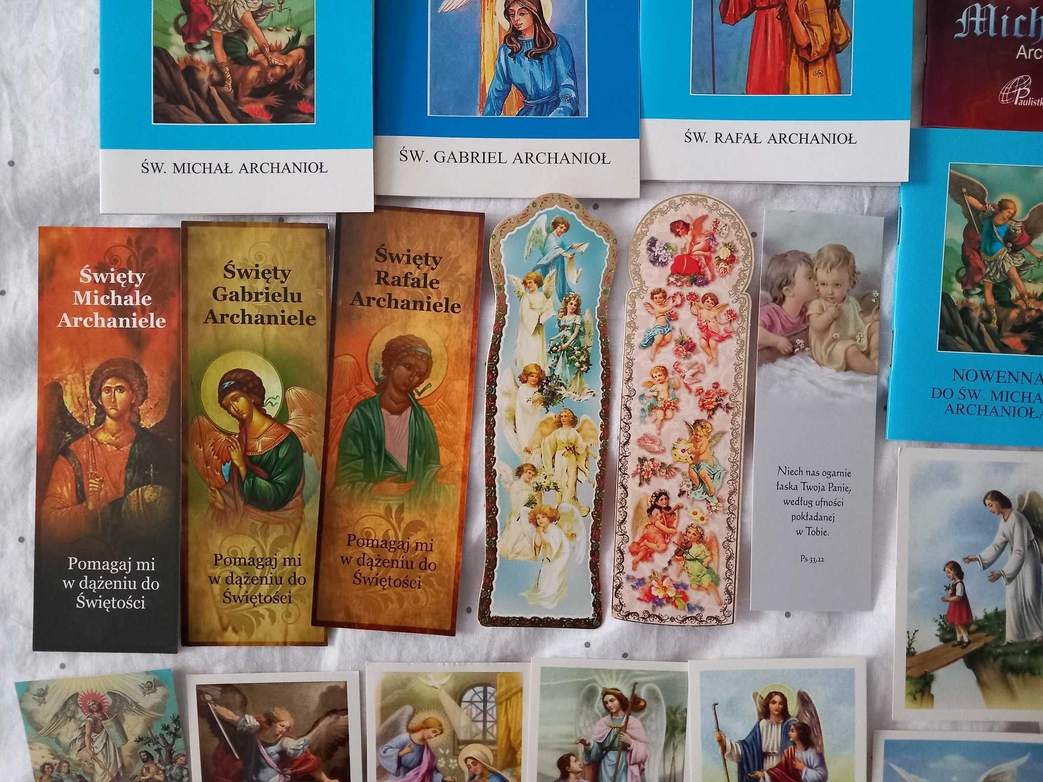 Anioły zestaw książki obrazki figurki Angels religia chrześcijaństwo