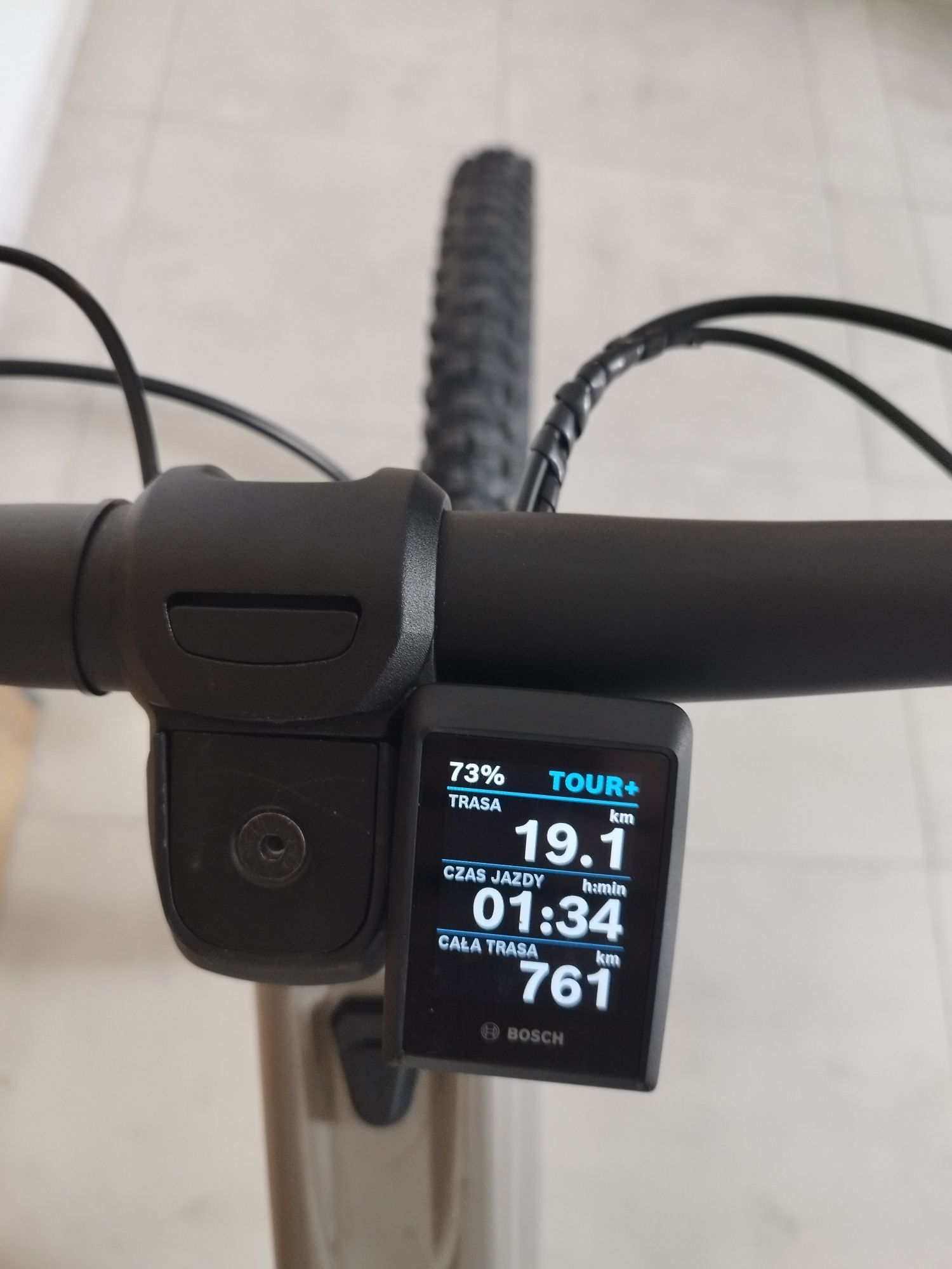 Rower elektryczny Focus Sam2 6.8