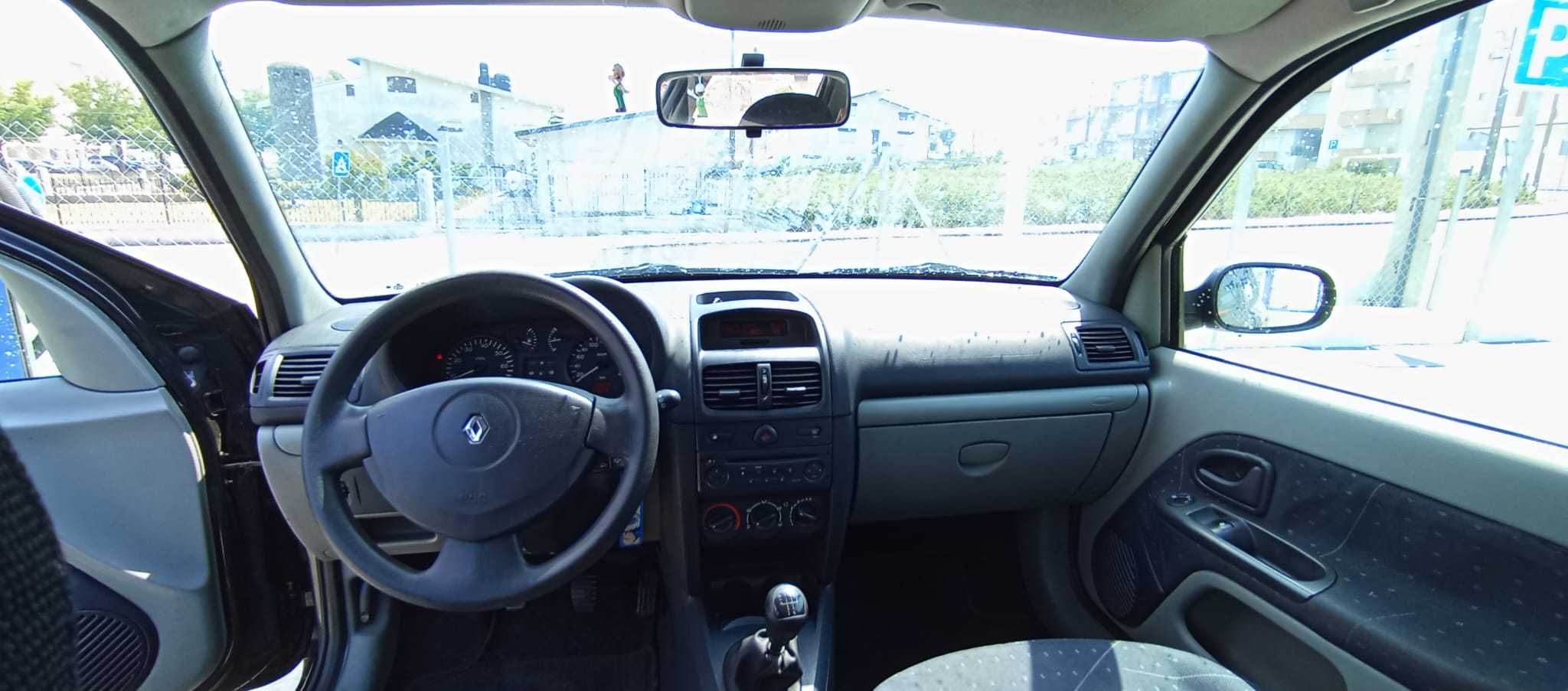 Clio 1.2 Expression - 2001 - Gasolina.