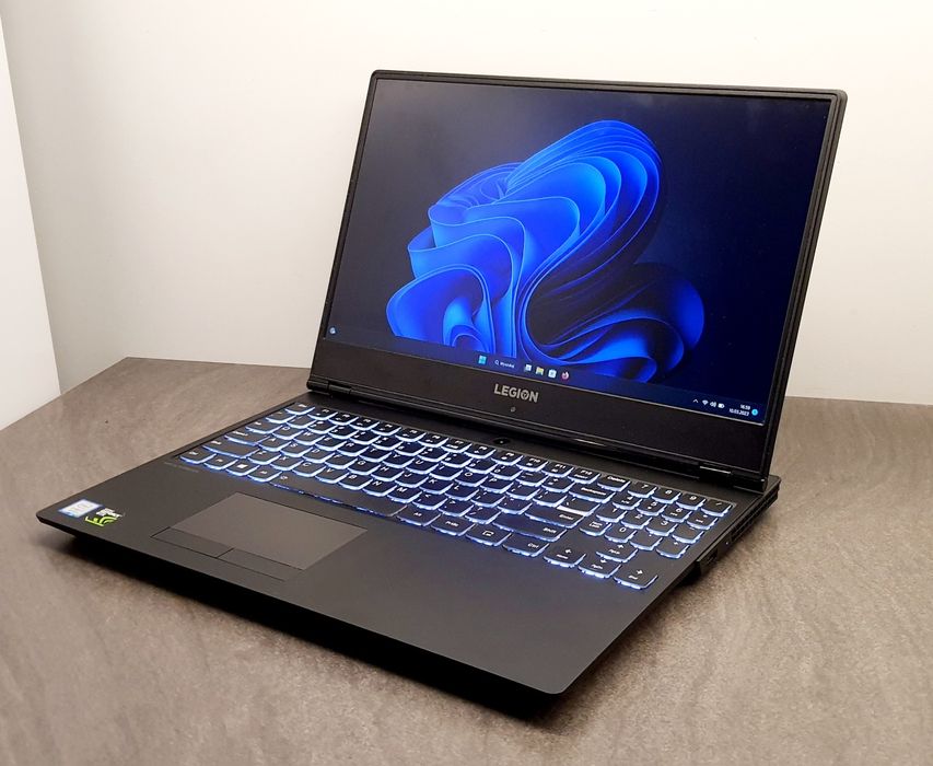 Lenovo Legion Y530 i7/16GB RAM/256GB NVME + 500GB SSD/GTX 1050 TI