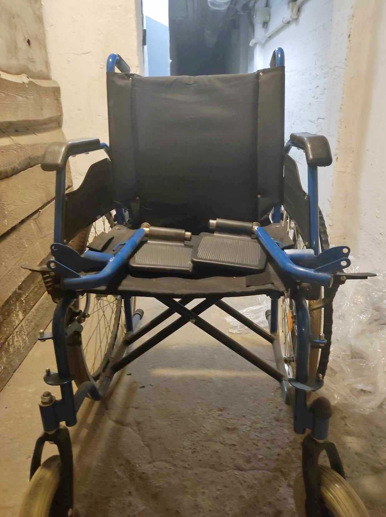 Wózek inwalidzki ECON 220 (Karma Mobility)