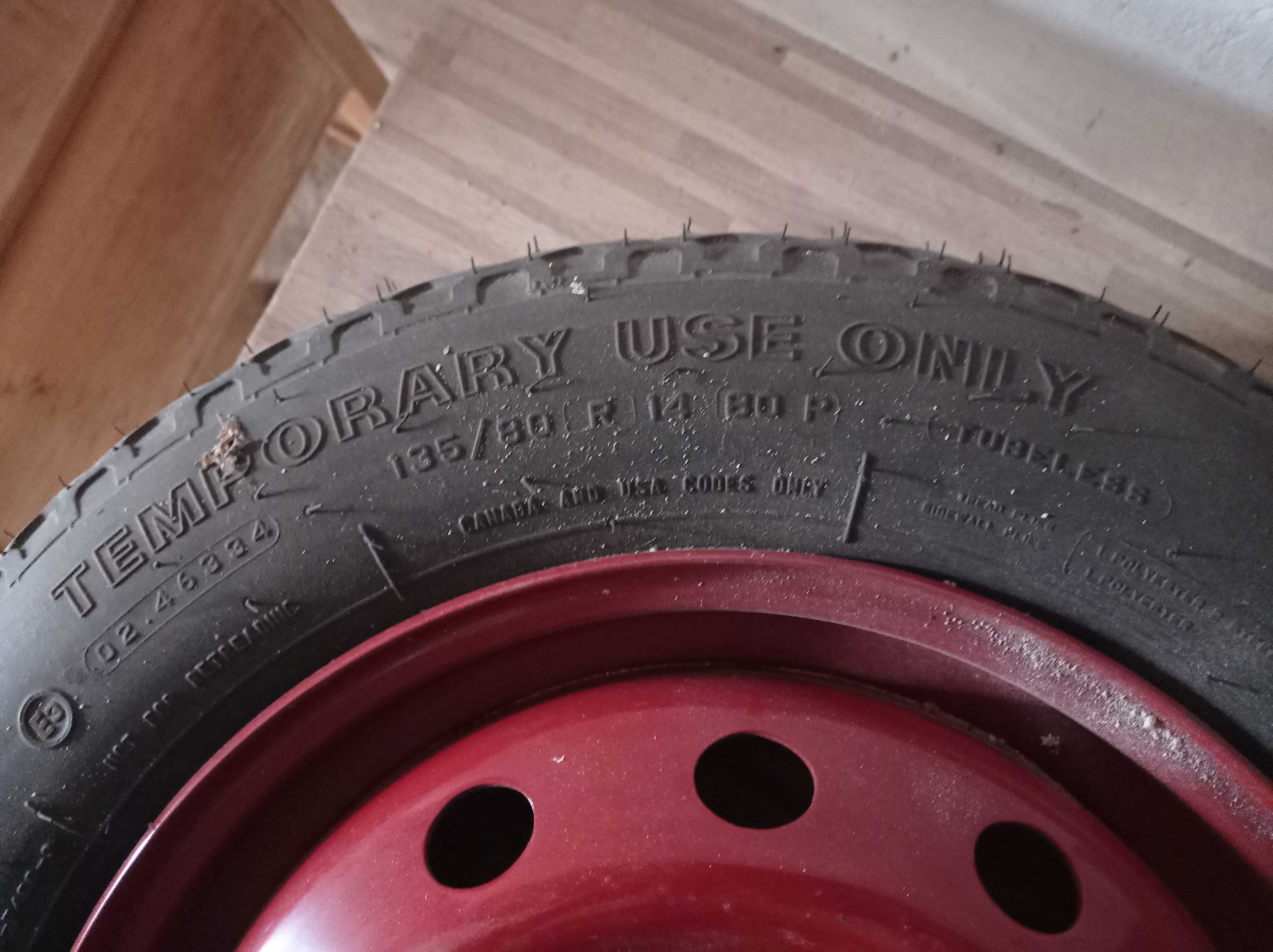 Nie używane koło dojazdowe do samochodu osobowego