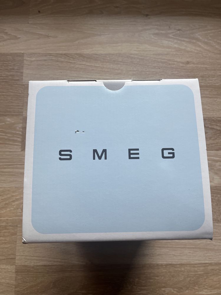 Smeg wyciskarka do cytrusów