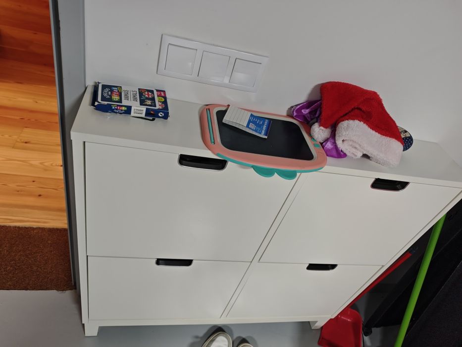 Armário de sapatos ikea usado