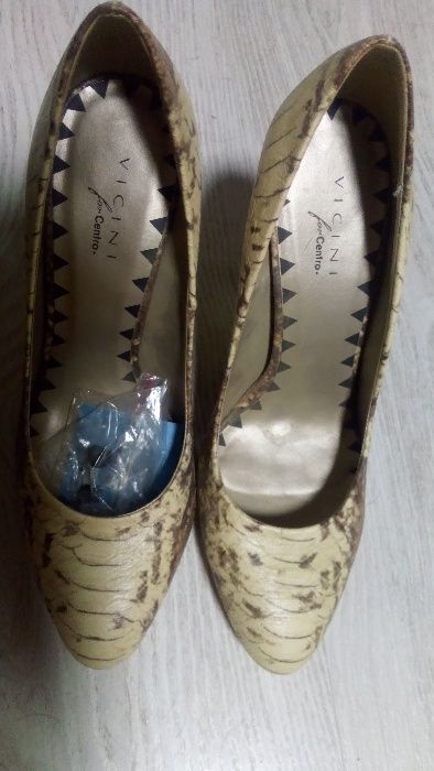 Туфли женские новые размер 39